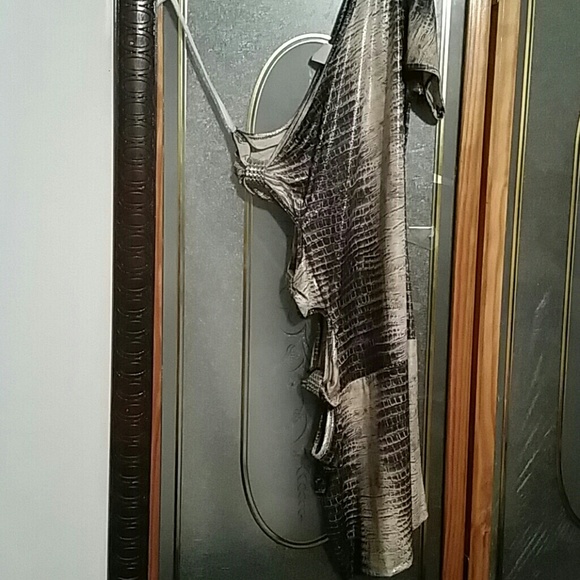 Short tight dress gray with white - Picture 1 of 2