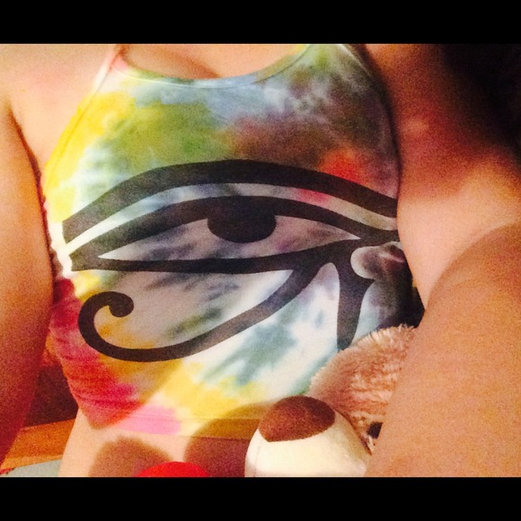 O-mighty crop top.
