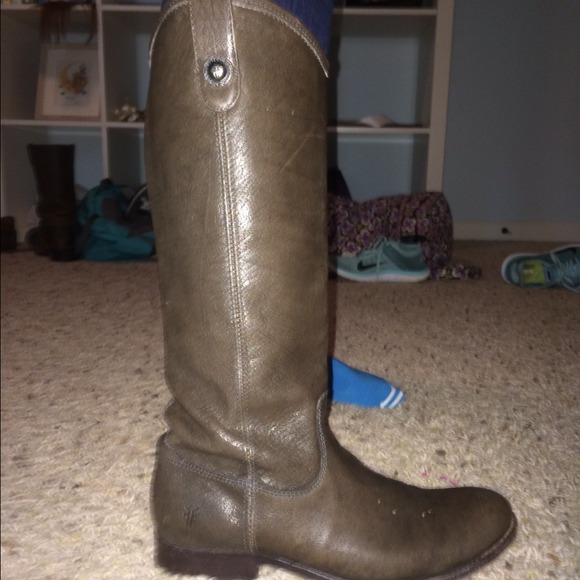 Melissa Button Frye boots