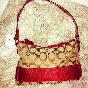 Authenitc Coach handbag (small) NWT