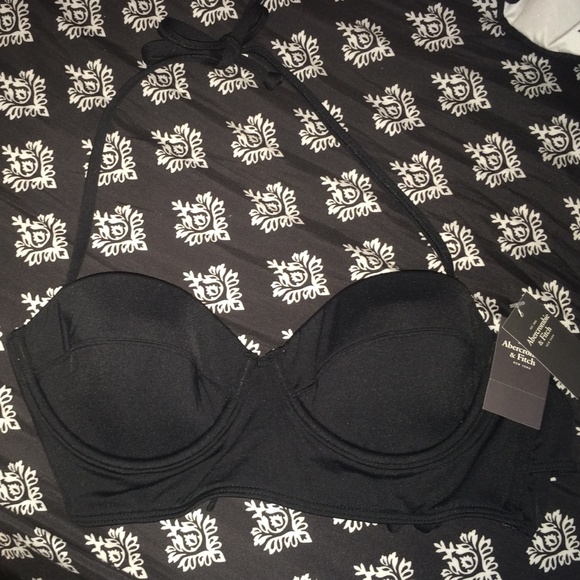 Abercrombie & Fitch Other - Abercrombie Long-Line Swim Top