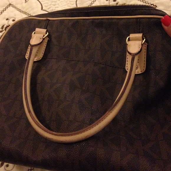 trade with@Sarahm756 for a coach purse