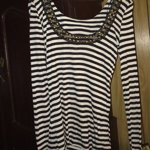 Jessica Simpson long sleeve shirt