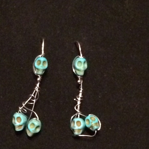Wire wrapped turquoise skull earrings