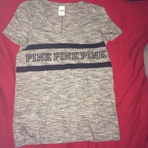 💙HOLD💙PINK Victoria's Secret Tee Size M