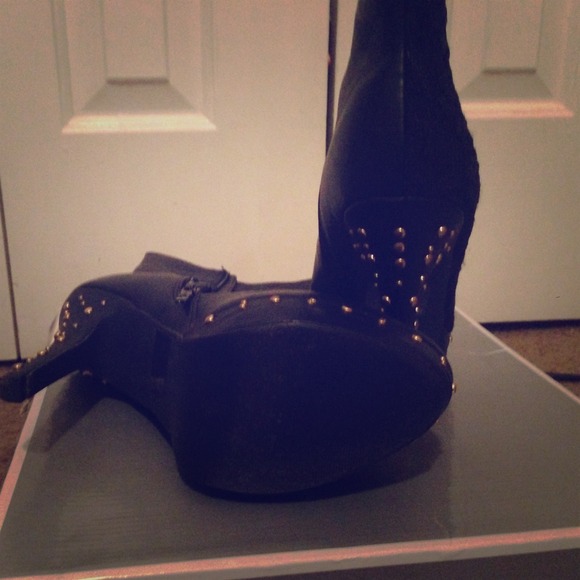 Lace Studded Boots