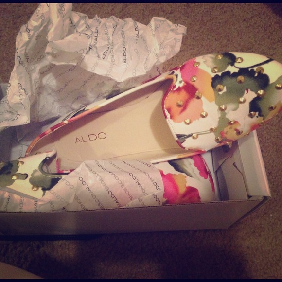 Floral Studded Flats