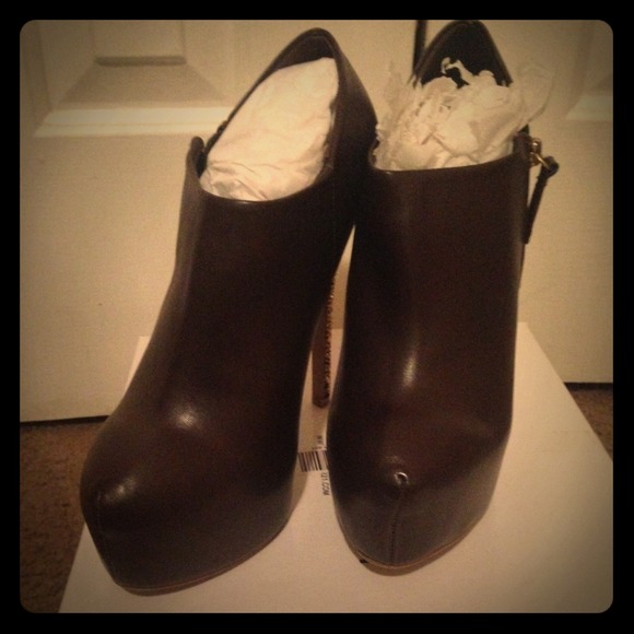 Studded heel brown bootie