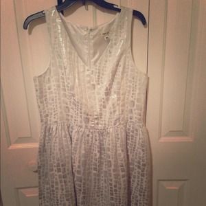 Cute Silver & White Dress