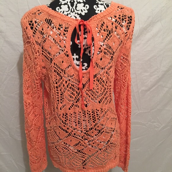 Knit sweater with bow tie neck peach/ coral - Picture 3 of 3