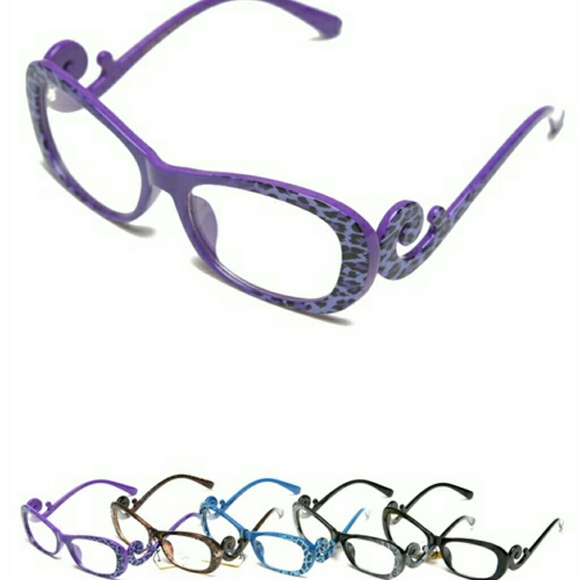 Fashion glasses AVAILABLE IN 4 colors!