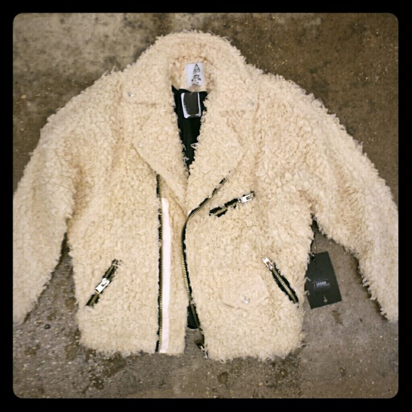 UNIF Poodle faux fur moto