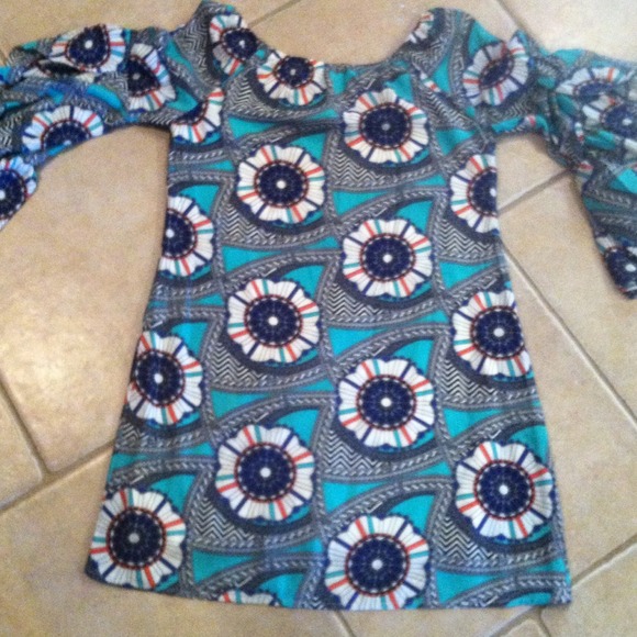 Dress with bell sleeves! Fully lined!