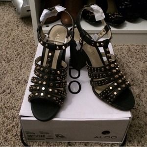 ALDO Gold Studded heels