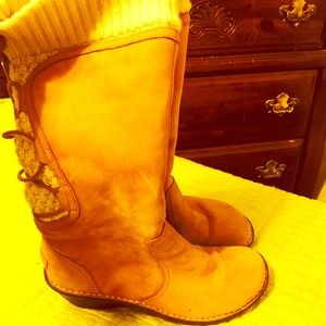 Size 10 Ugg Boots