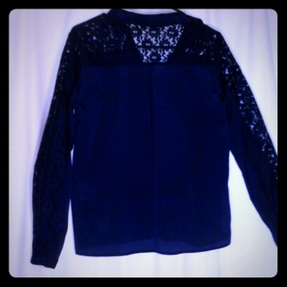 Lace shirt