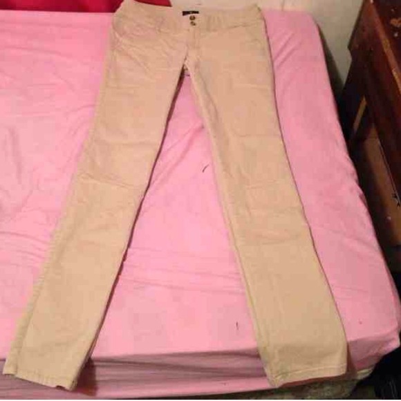 American Eagle Skinny Khaki Pants