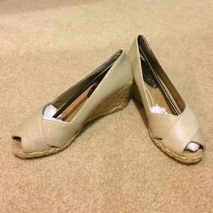 Ralph Lauren Cecelia Linen Peep Toe Platform Wedge