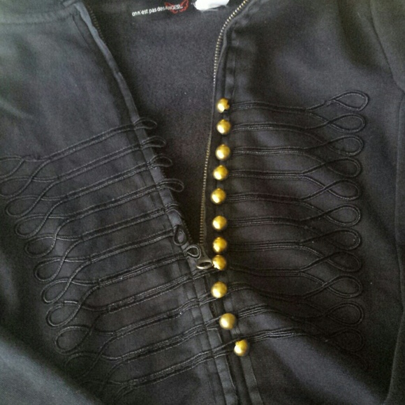 INCREDIBLE detailed band sweatshirt -never worn! - Picture 1 of 6