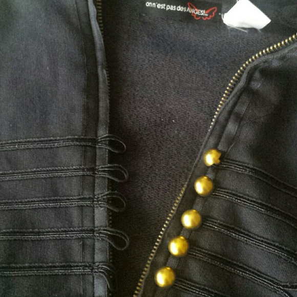 INCREDIBLE detailed band sweatshirt -never worn! - Picture 2 of 6