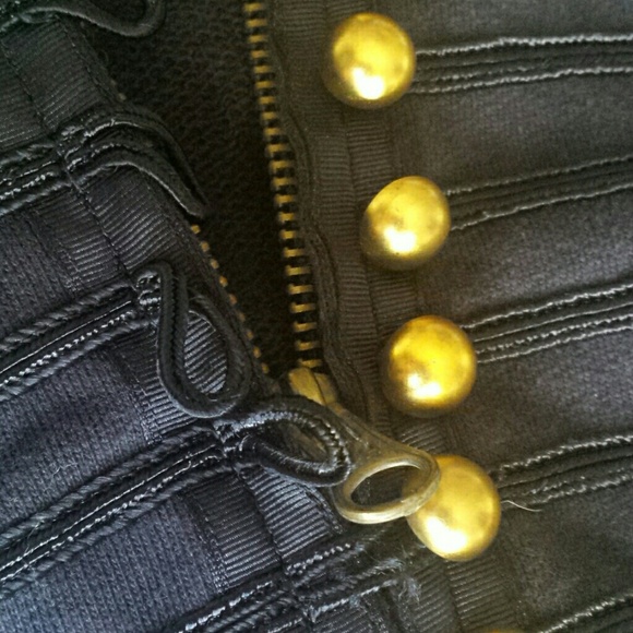 INCREDIBLE detailed band sweatshirt -never worn! - Picture 3 of 6