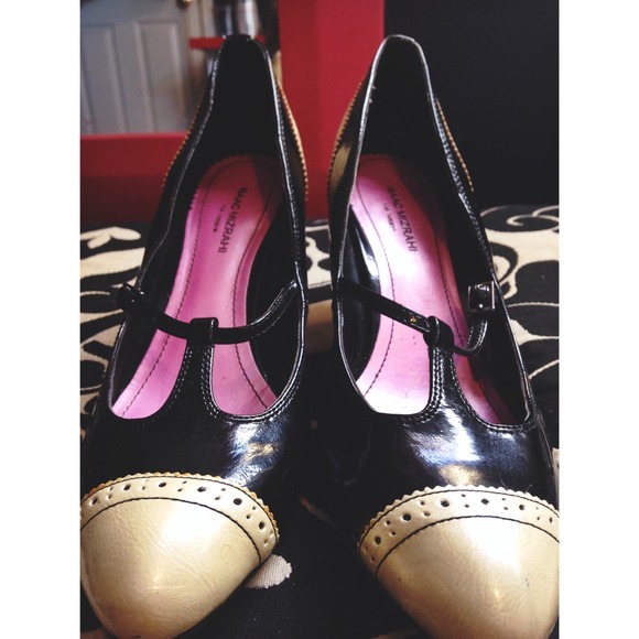 Vintage style Isaac mizrahi low heels