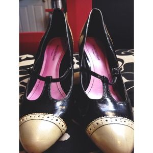 Vintage style Isaac mizrahi low heels