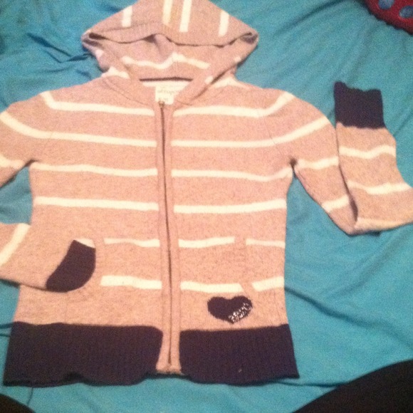 Aeropostale sweeter