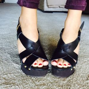 Steve Madden Black Wedge Heels