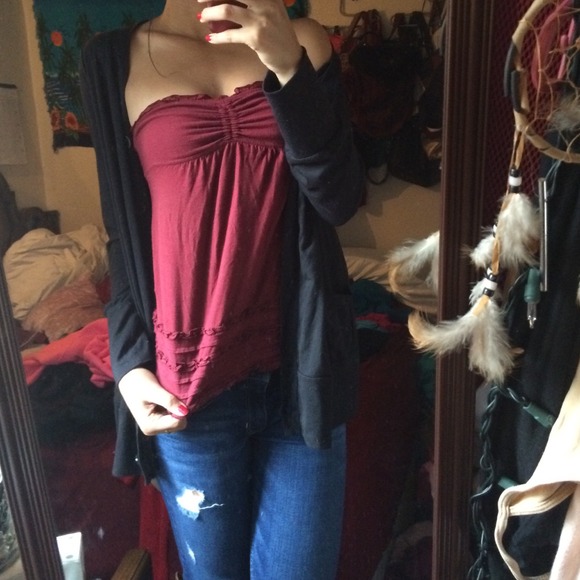 🚫🚫sold🚫🚫Abercrombie top - Picture 2 of 2