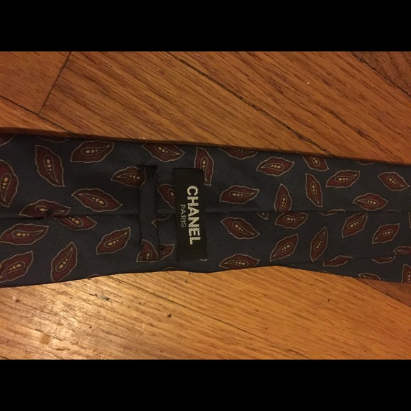 Authentic Chanel Tie