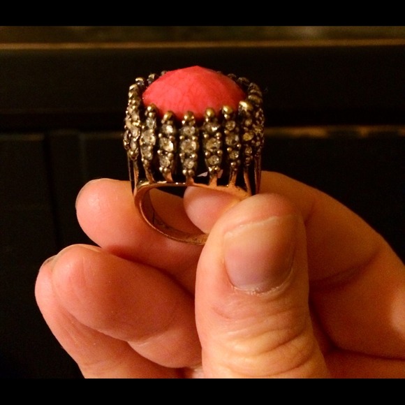 Pink ring - Picture 3 of 3