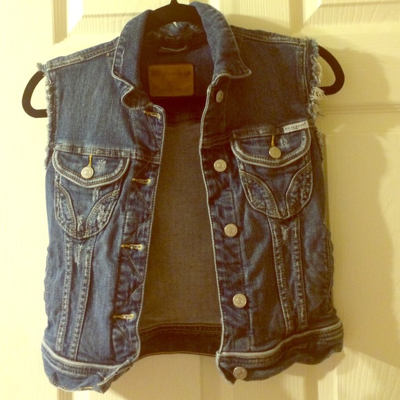 Bui-yah-kah denim vest