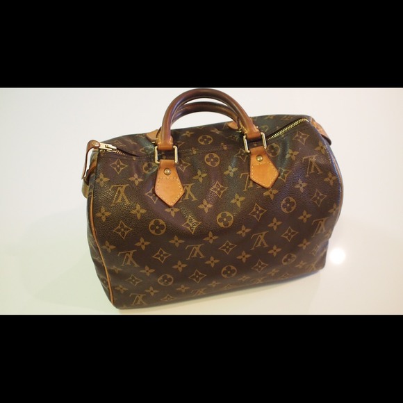 Louis Vuitton Speedy 30