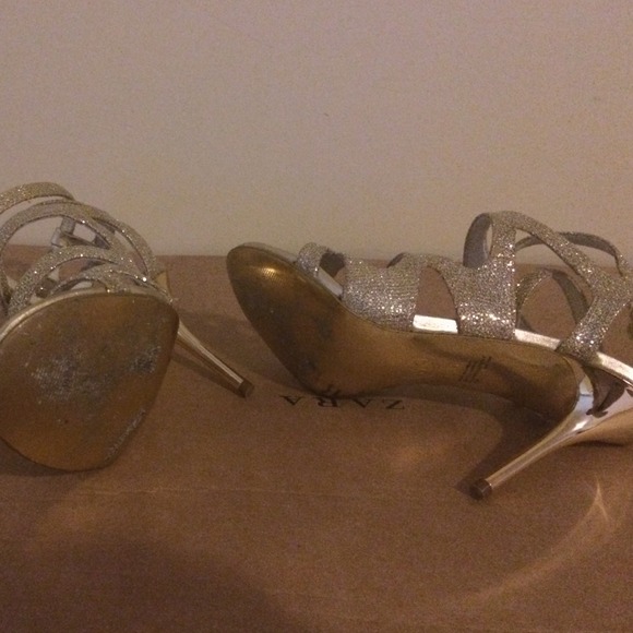 💯authentic M by MK Sexy gold heels - Picture 2 of 3