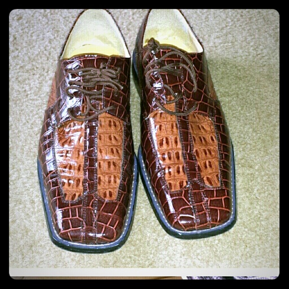 3 pair of shoes