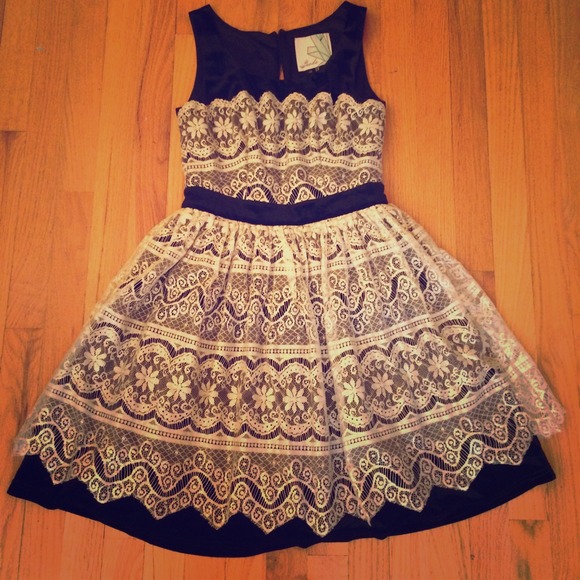 Golden lace and black velvet dress! Modcloth!