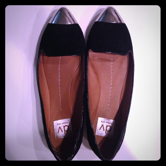 Dolce Vita black flats