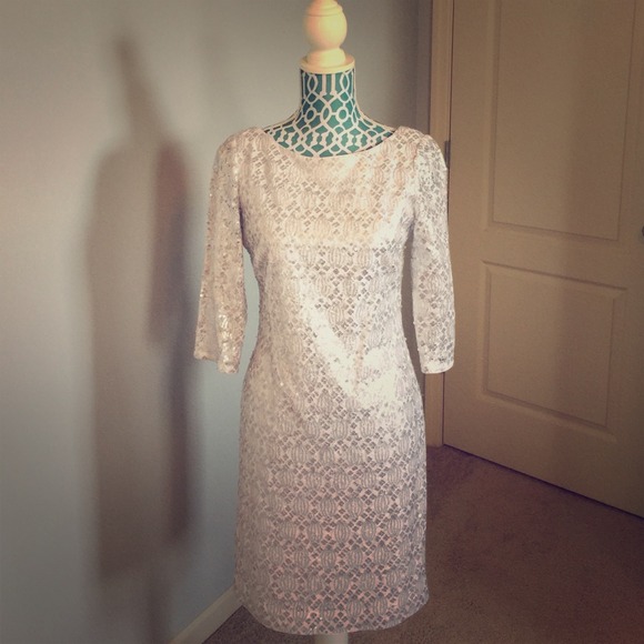 SOLD LOCAL. Knee length cocktail dress - Picture 1 of 1