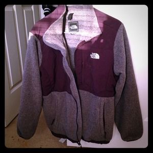 Womens north face coat