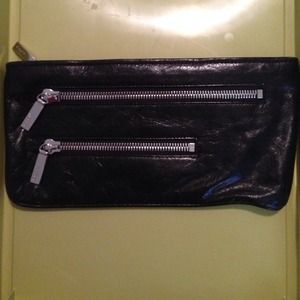 HOBO 2 zip wallet. Never used