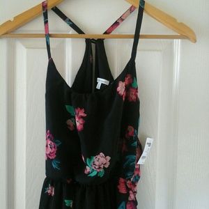 Maxi floral dress with cutouts