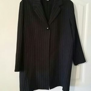 Plus size womens mid thigh pinstripped blazer