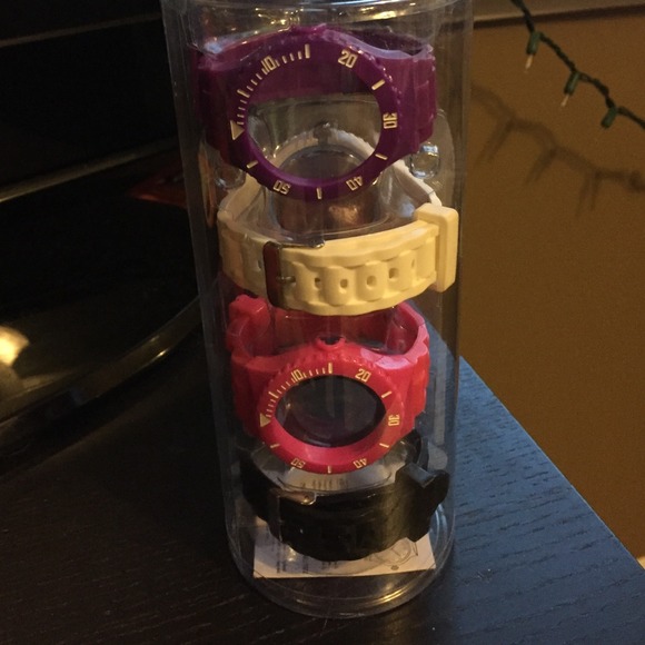 Watches - Picture 2 of 2