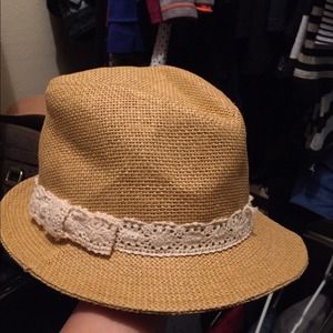 Old Navy hat