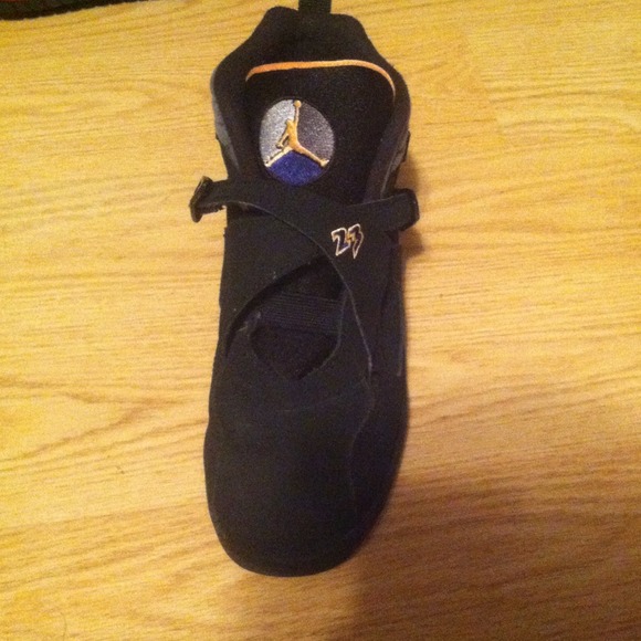 Jordan 8s