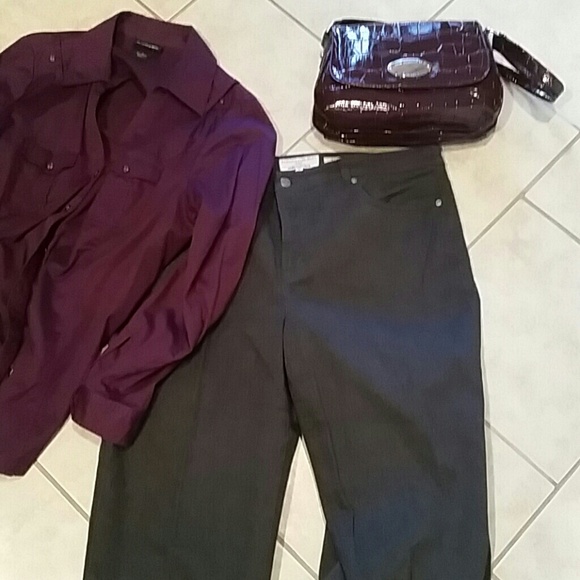 Ladies gorgeous charcoal grey slacks.