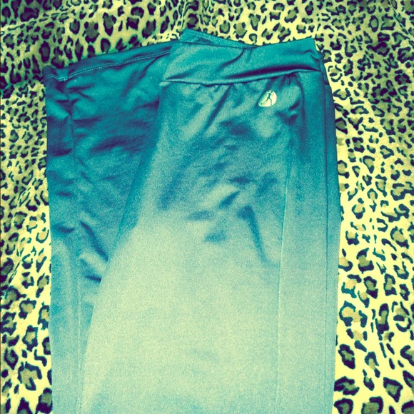 Nwot work out pants silky
