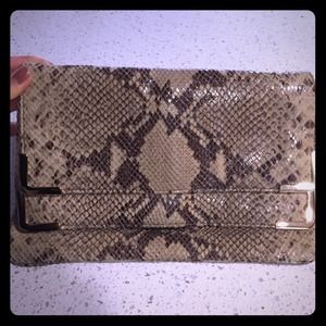 Michale Kors clutch