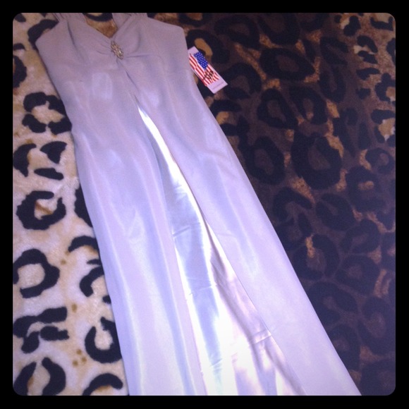 Grayish silver silky dress - Picture 1 of 3